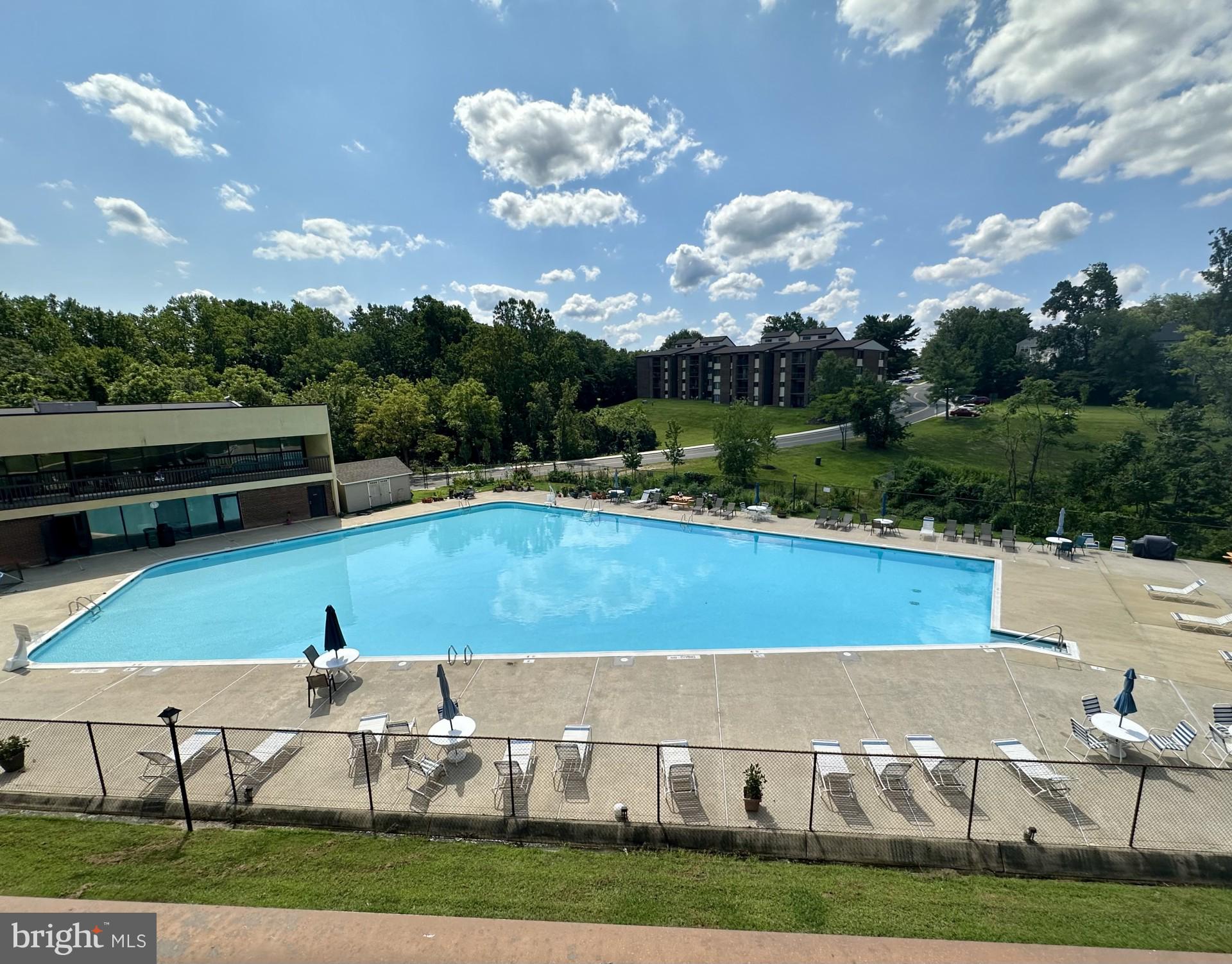 15702 DORSET ROAD 135