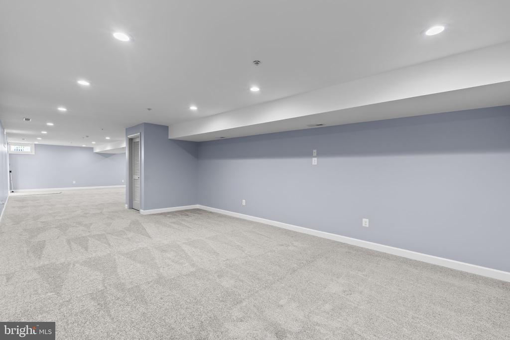 8506 COLONEL SEWARD DRIVE