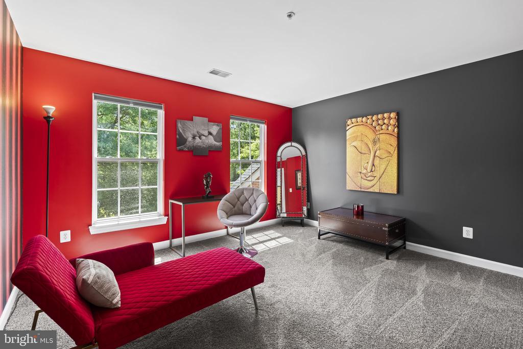 8506 COLONEL SEWARD DRIVE