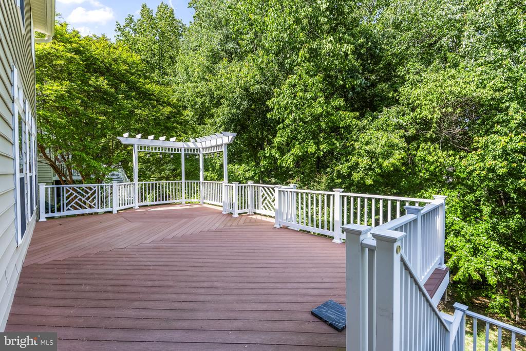 8506 COLONEL SEWARD DRIVE