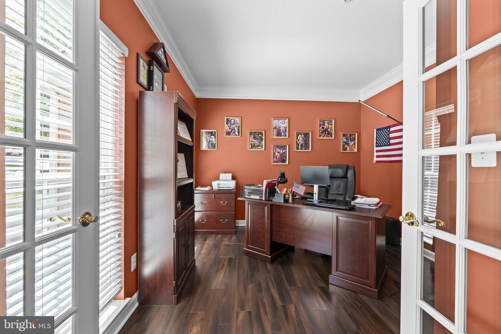 8506 COLONEL SEWARD DRIVE