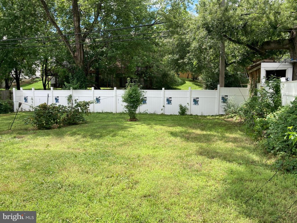 414 GREENHILL AVENUE