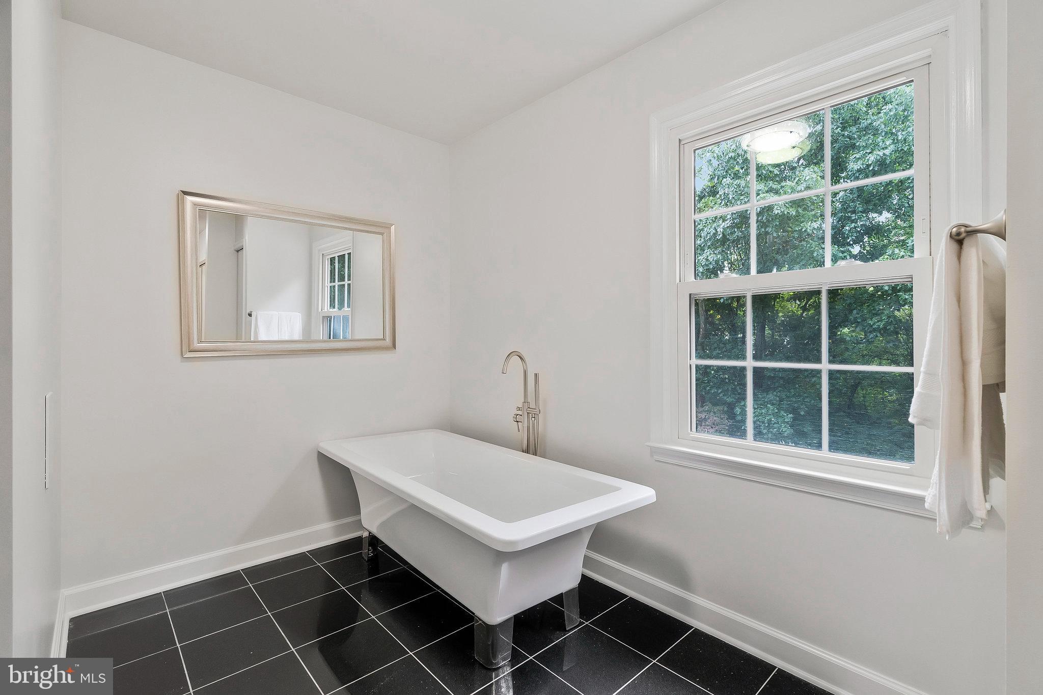 13911 Valley Country Dr