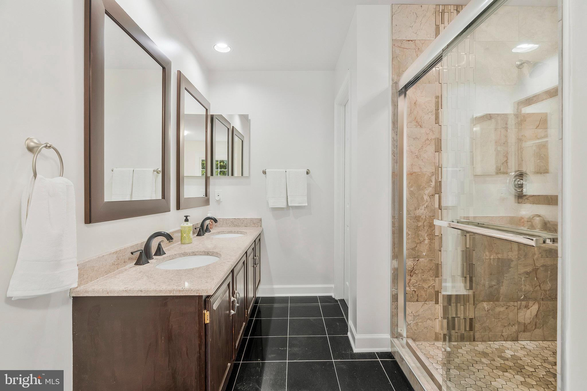 13911 Valley Country Dr
