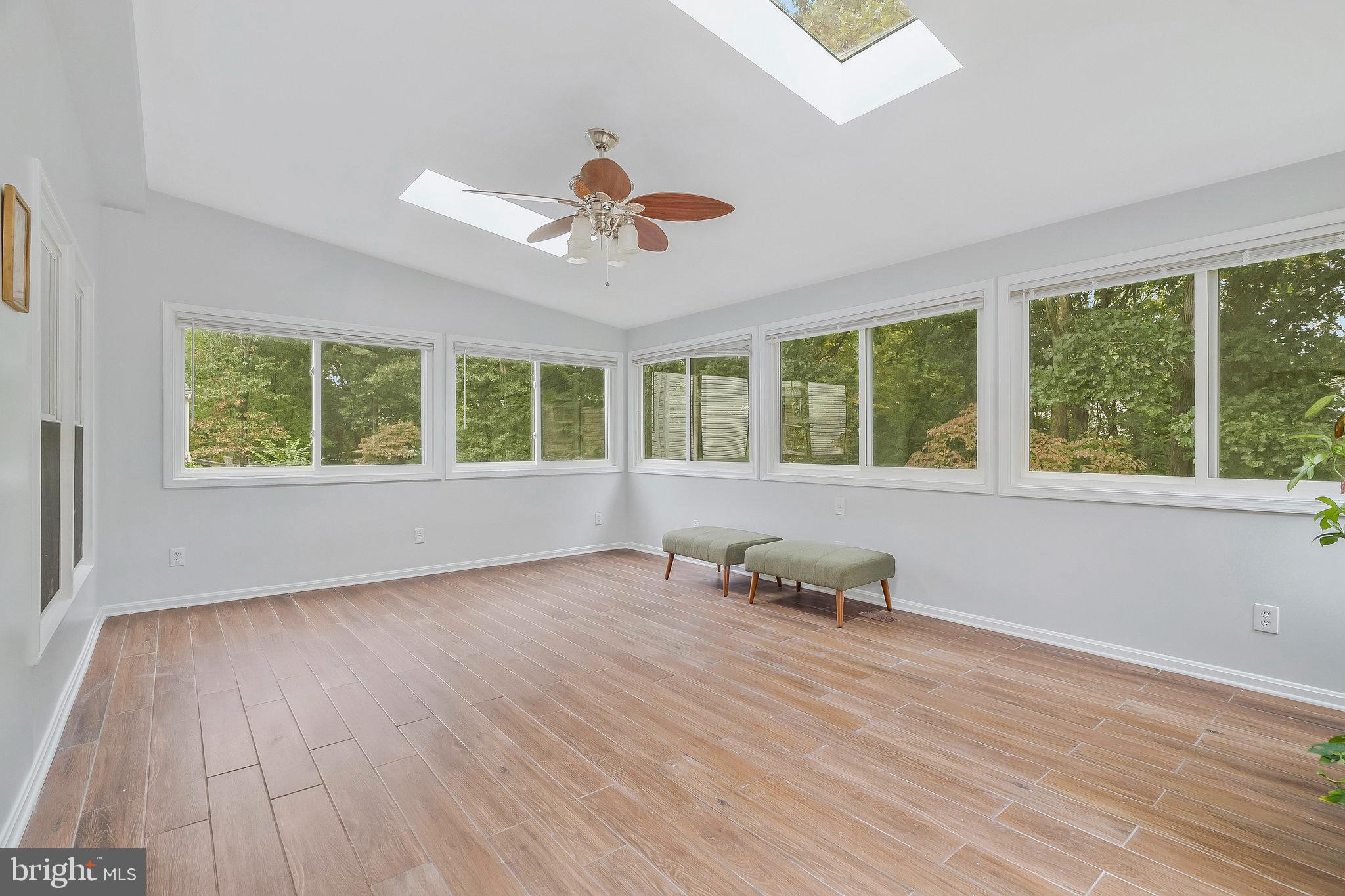 13911 Valley Country Dr