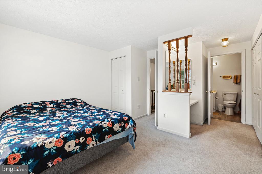 3766 Sudley Ford Ct