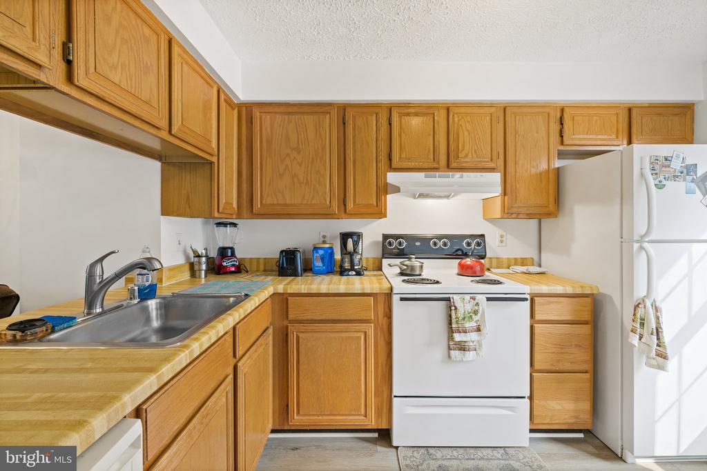 3766 Sudley Ford Ct