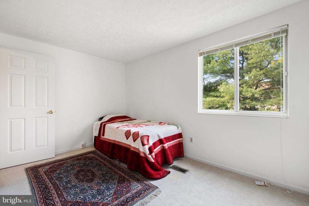 3766 Sudley Ford Ct