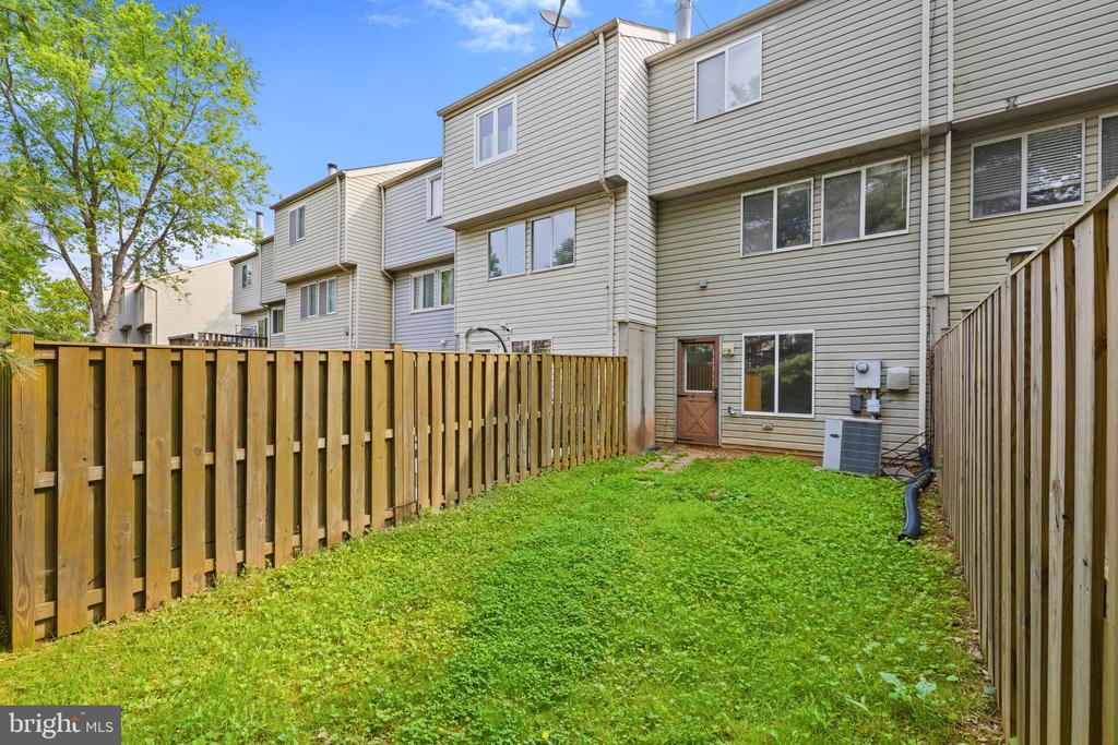 3766 Sudley Ford Ct