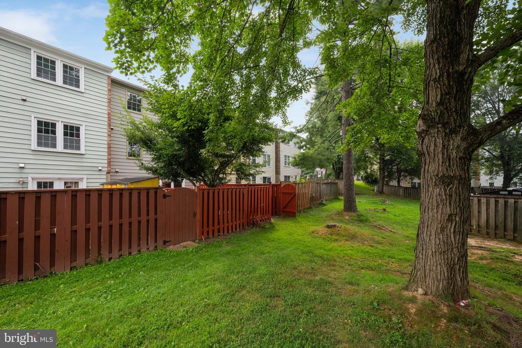 4812 NASH DRIVE
