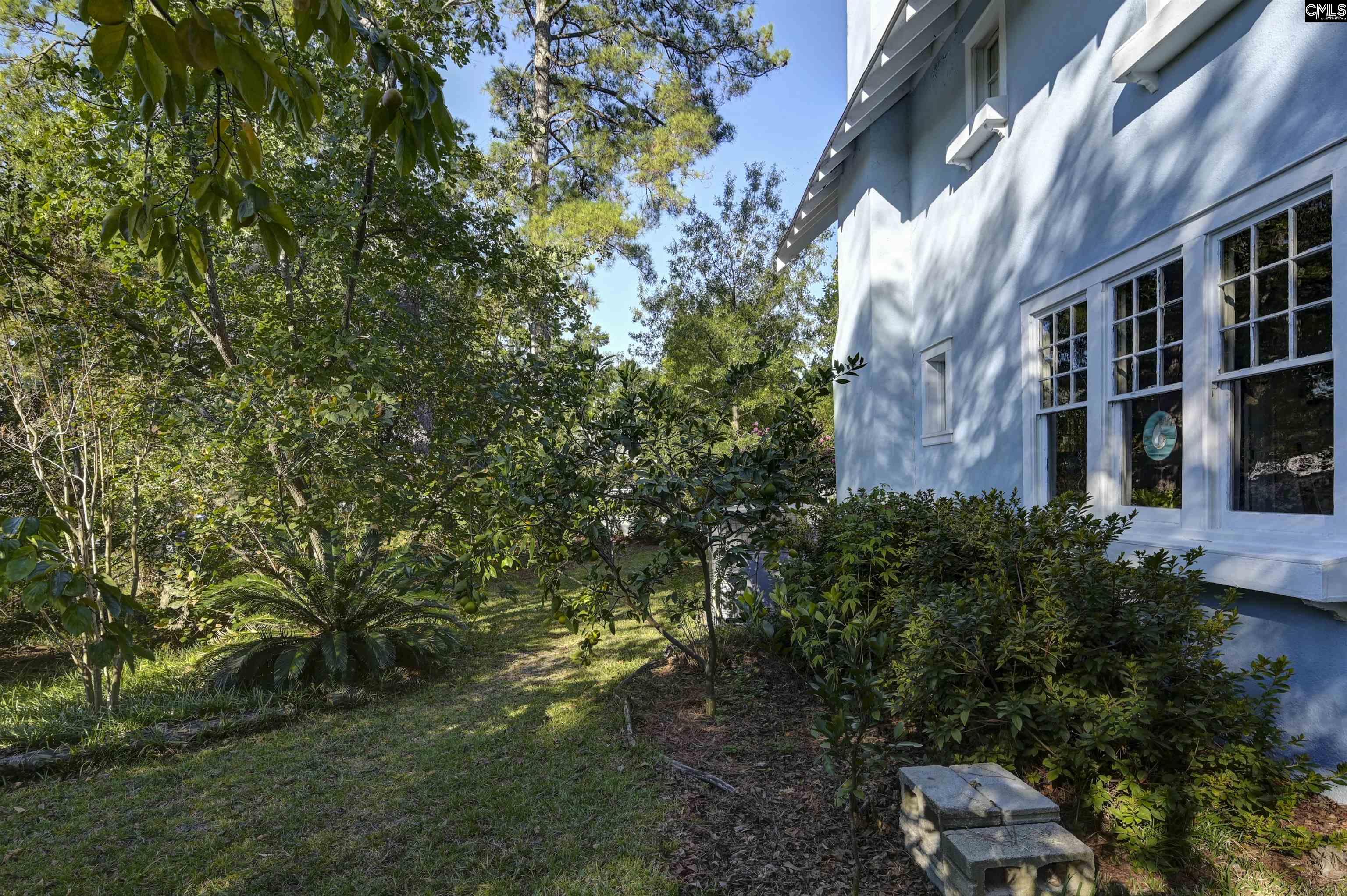 1110 Hagood Avenue