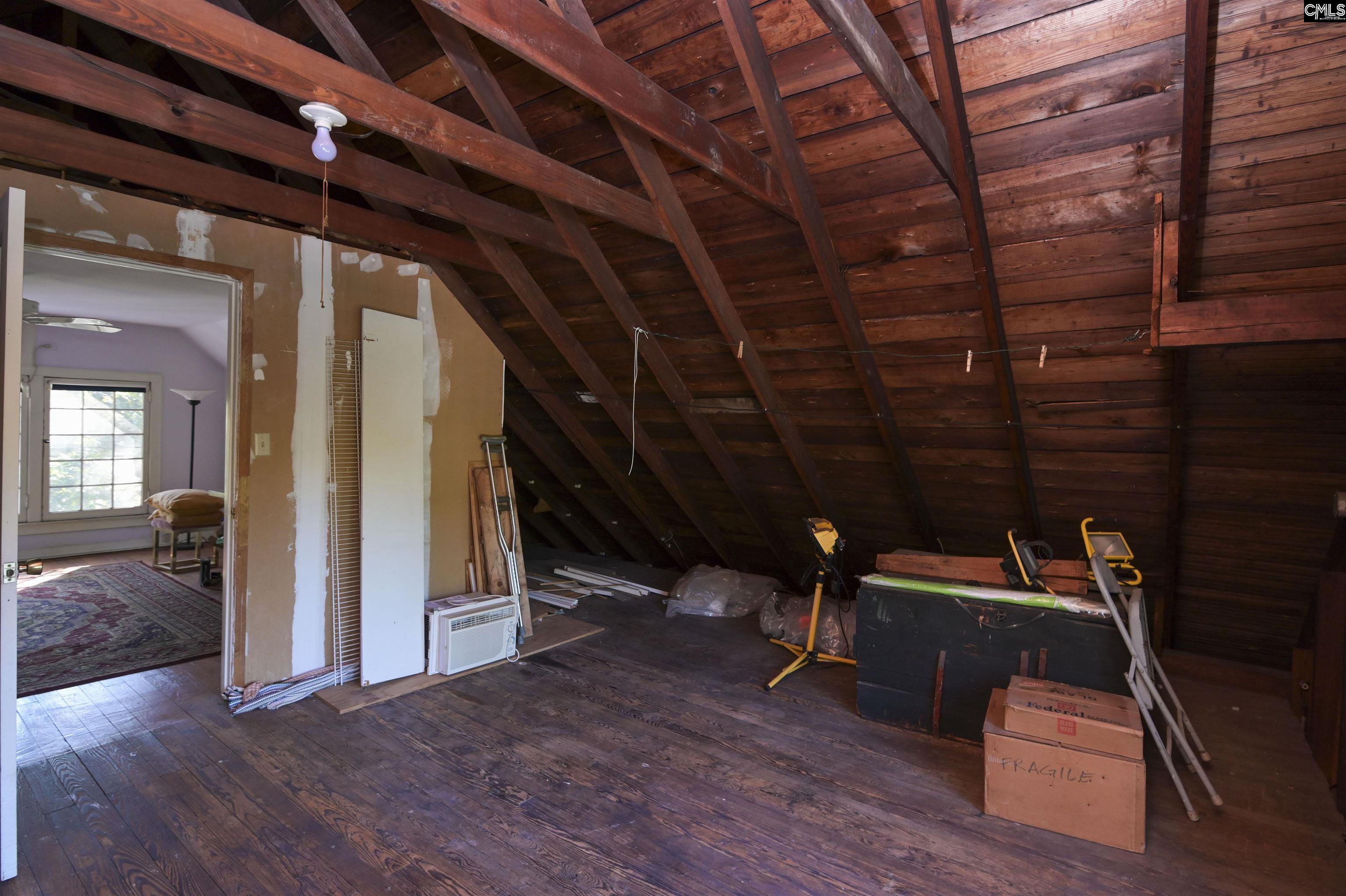 1110 Hagood Avenue