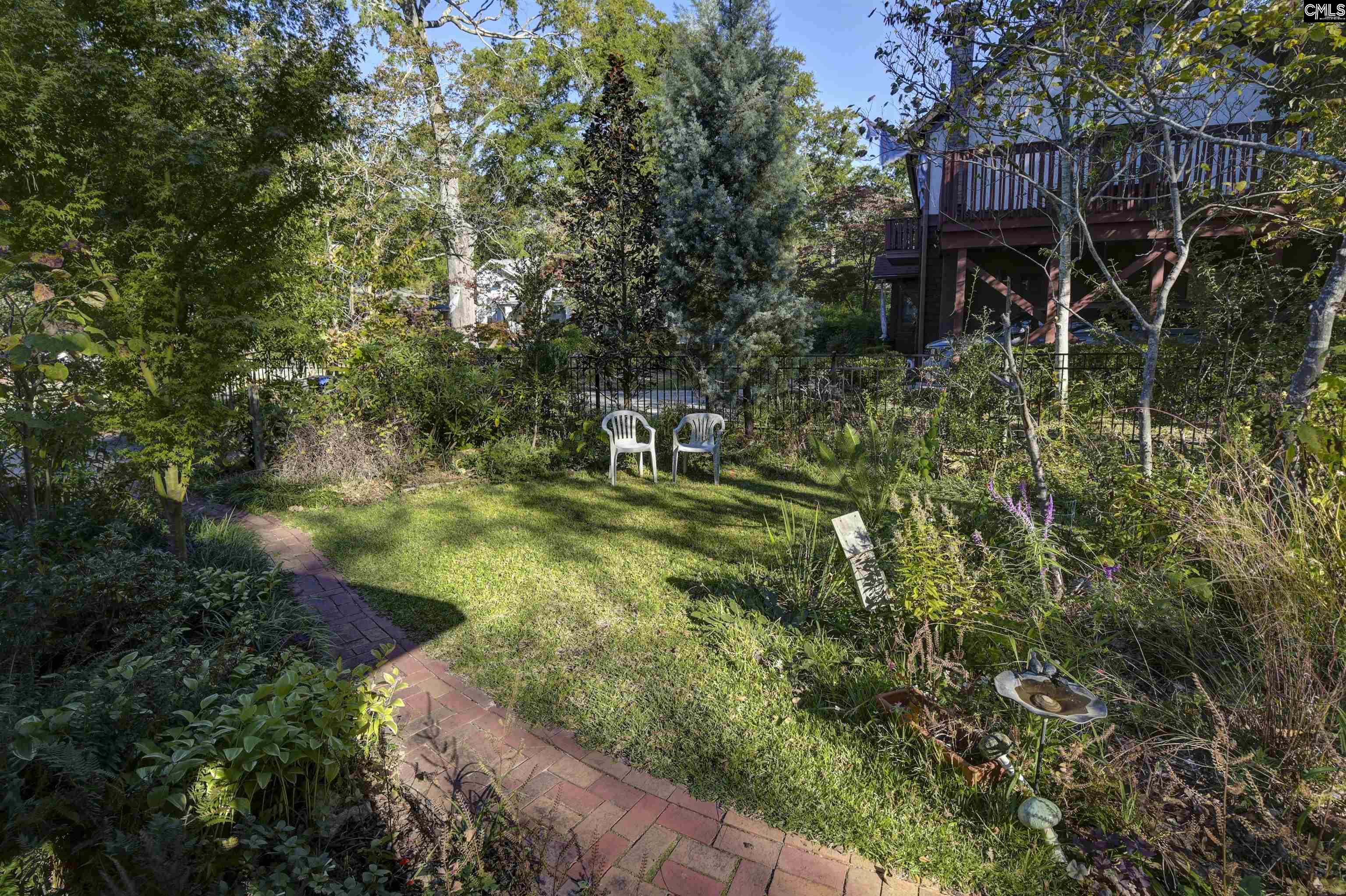 1110 Hagood Avenue