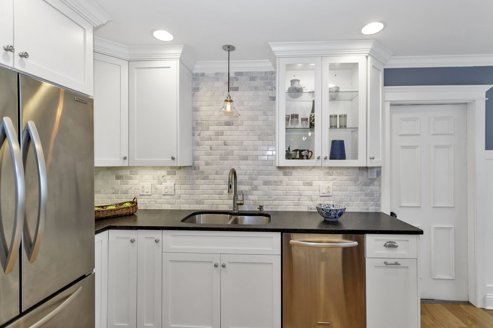 605 S Charles Avenue