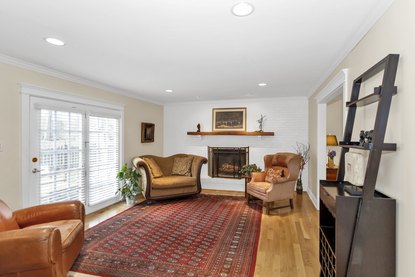 605 S Charles Avenue