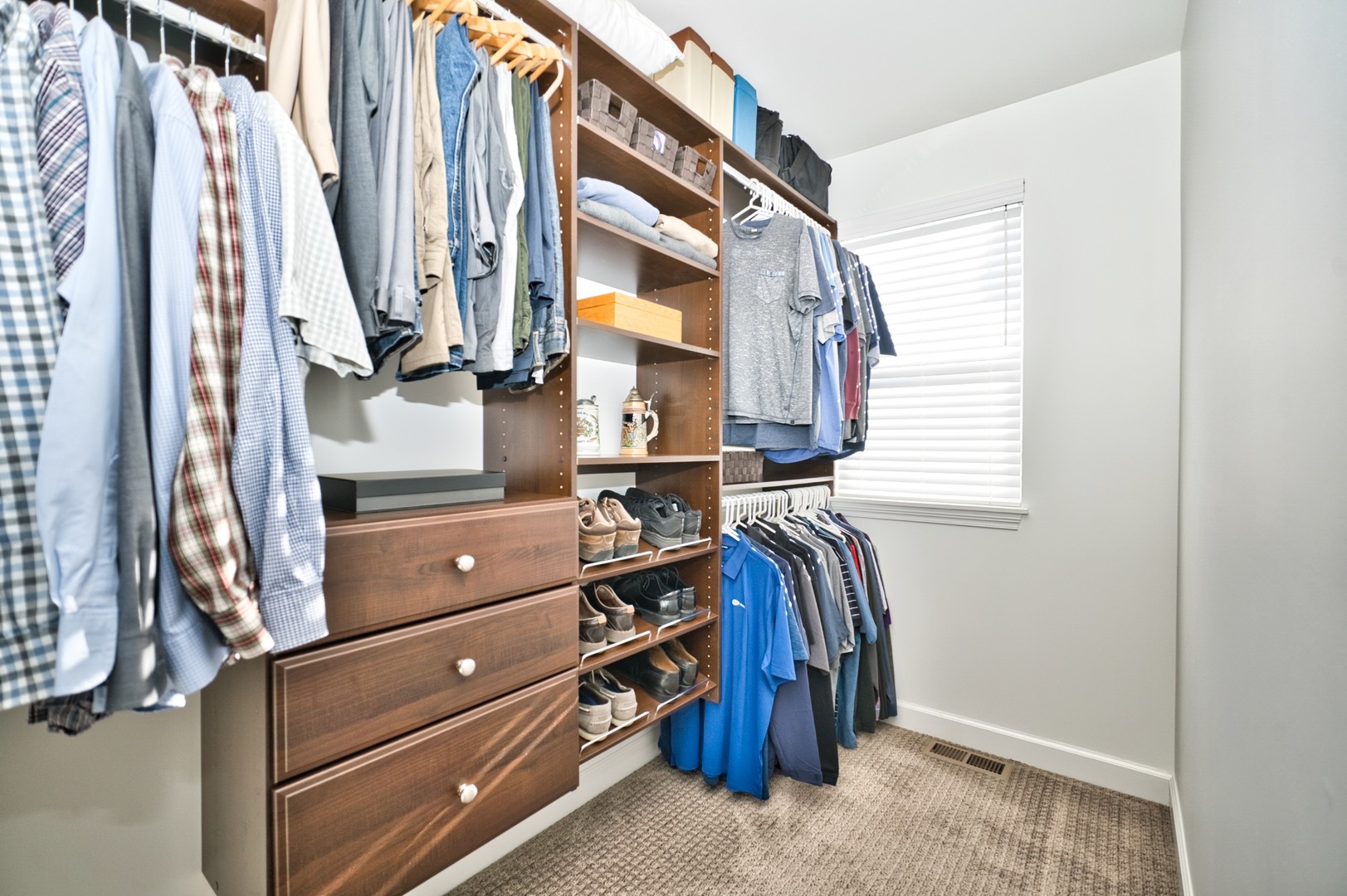 27W152 Breme Drive E