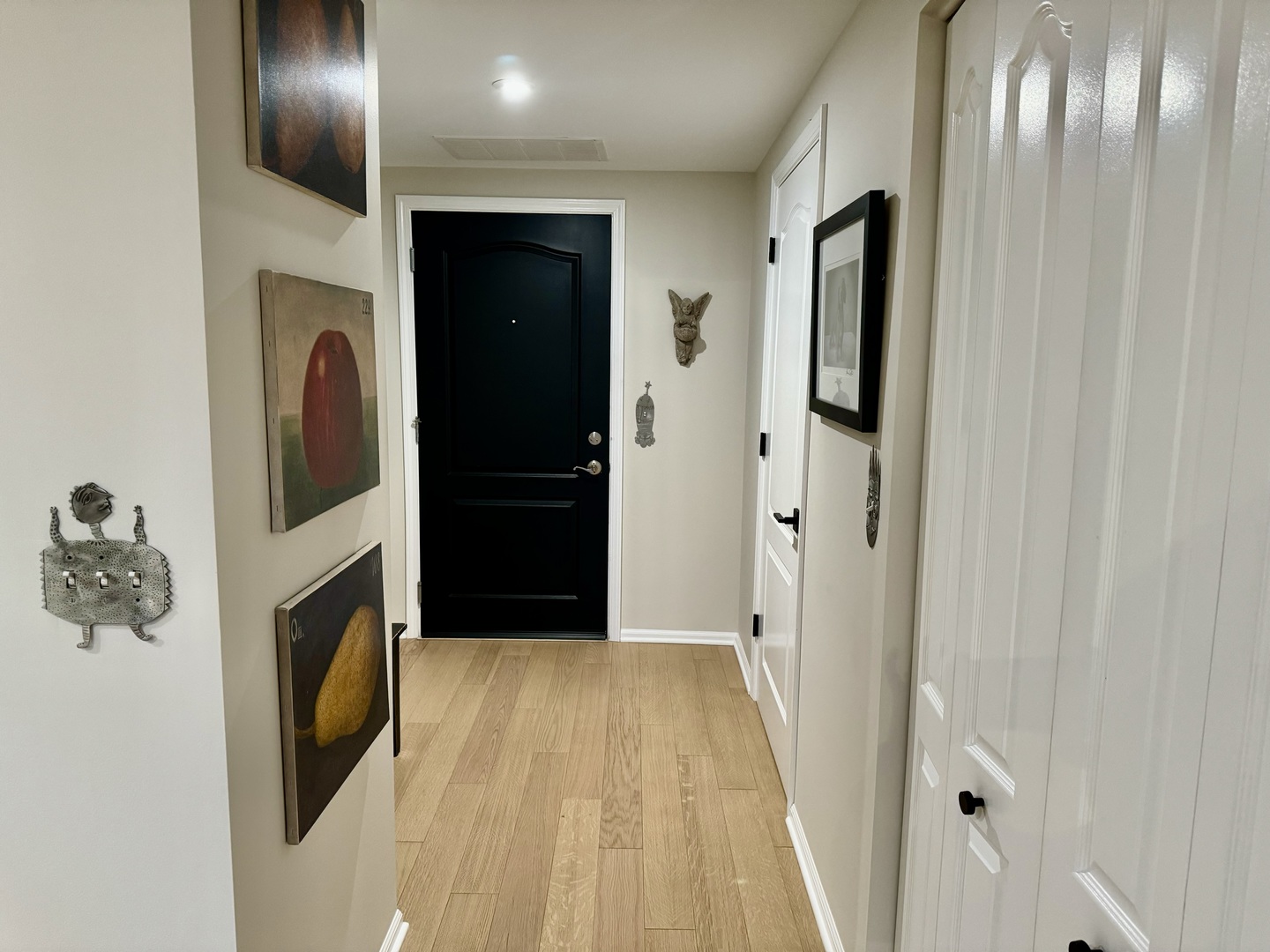 845 E 22nd Street Unit: B-414