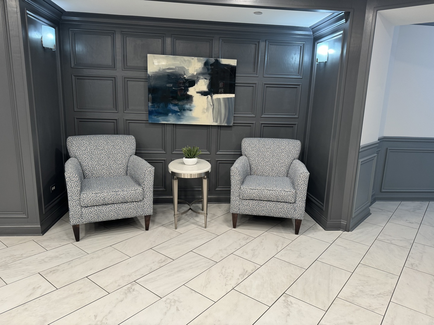 845 E 22nd Street Unit: B-414