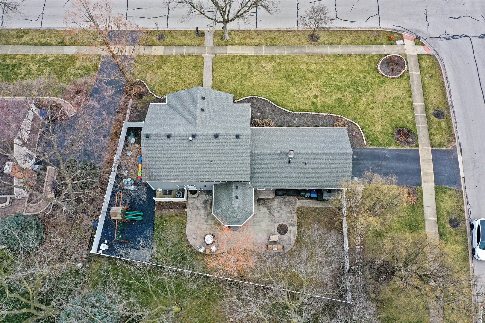 813 S Charles Avenue