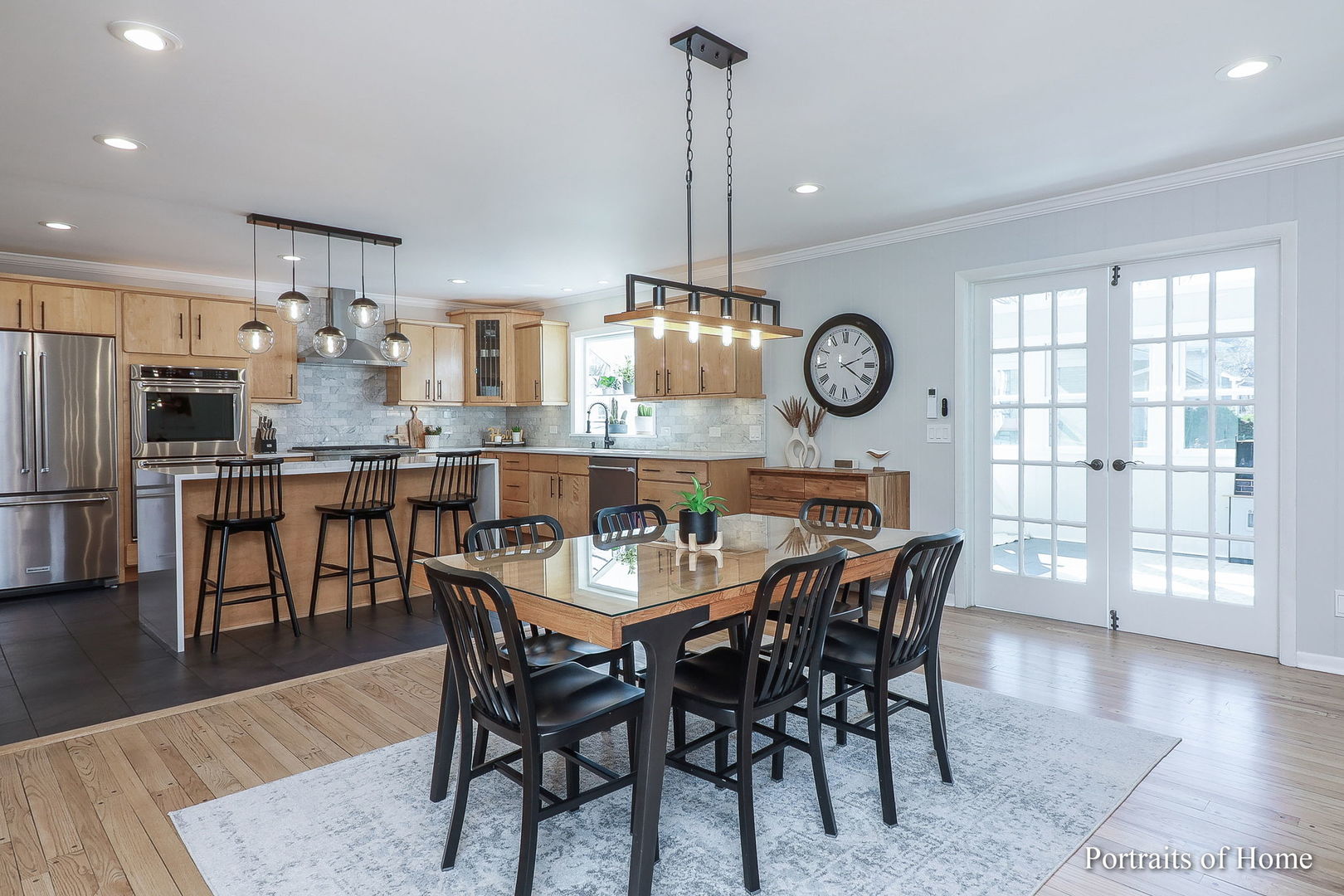 2S350 Arrowhead Drive