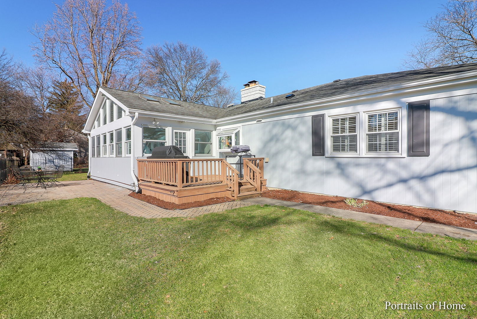 2S350 Arrowhead Drive