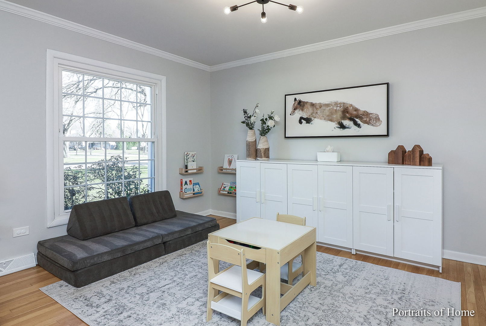 2S350 Arrowhead Drive