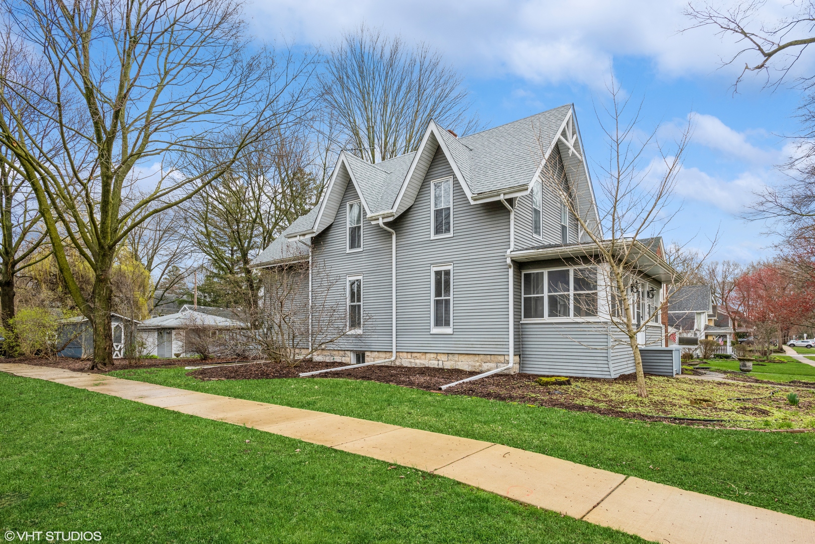 226 N Sleight Street