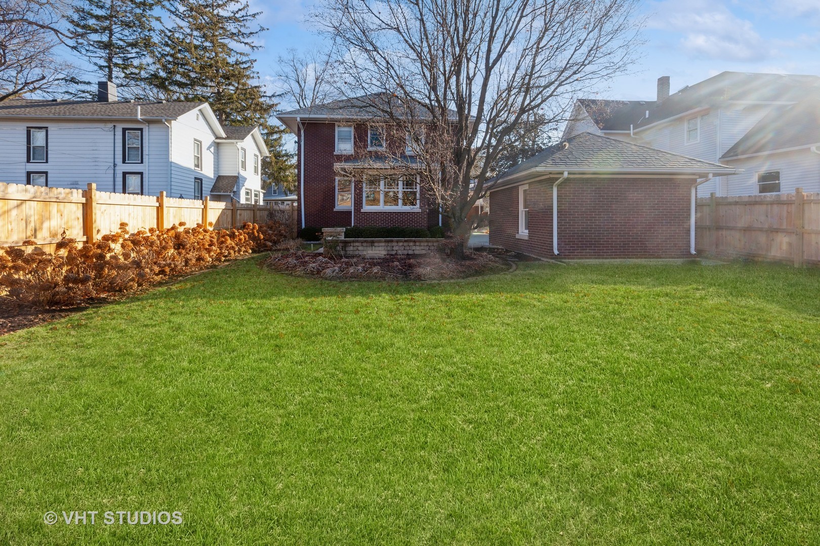 221 N Sleight Street