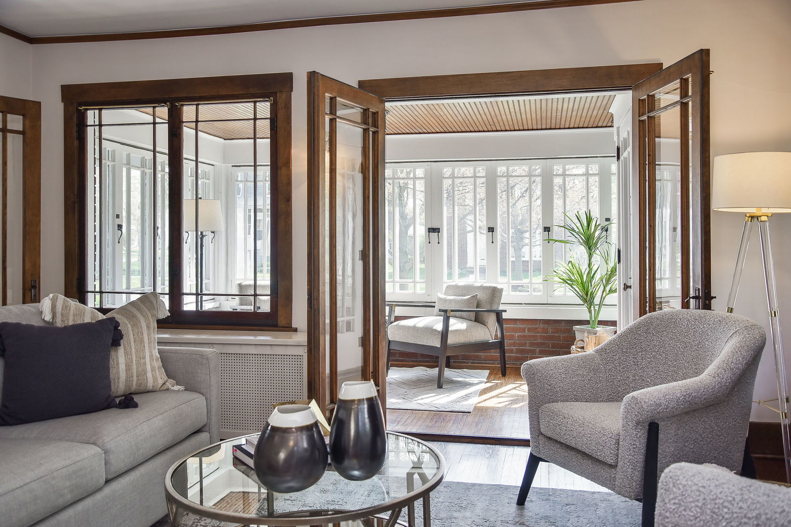 221 N Sleight Street