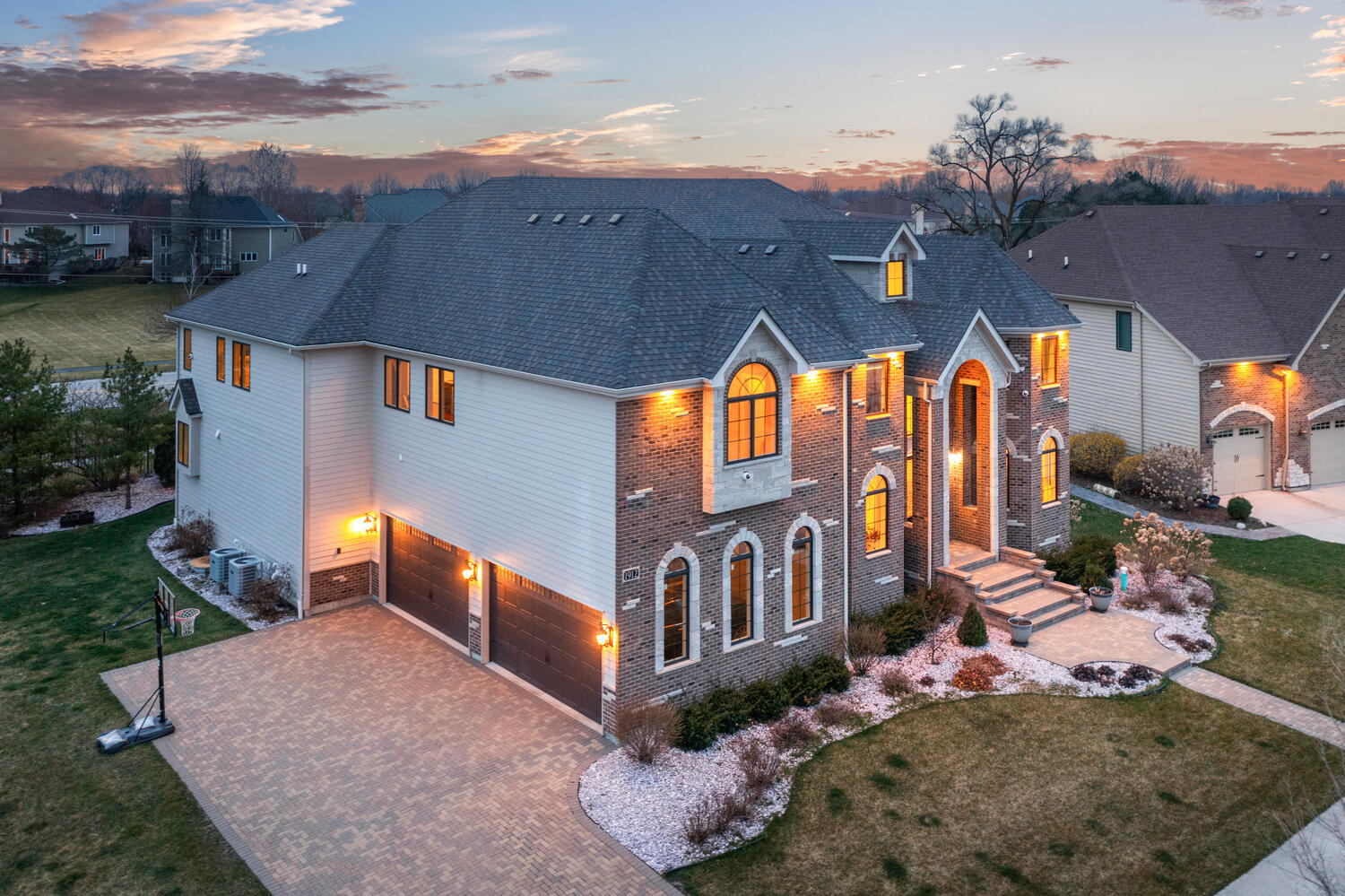 1912 Saddle Farm Lane