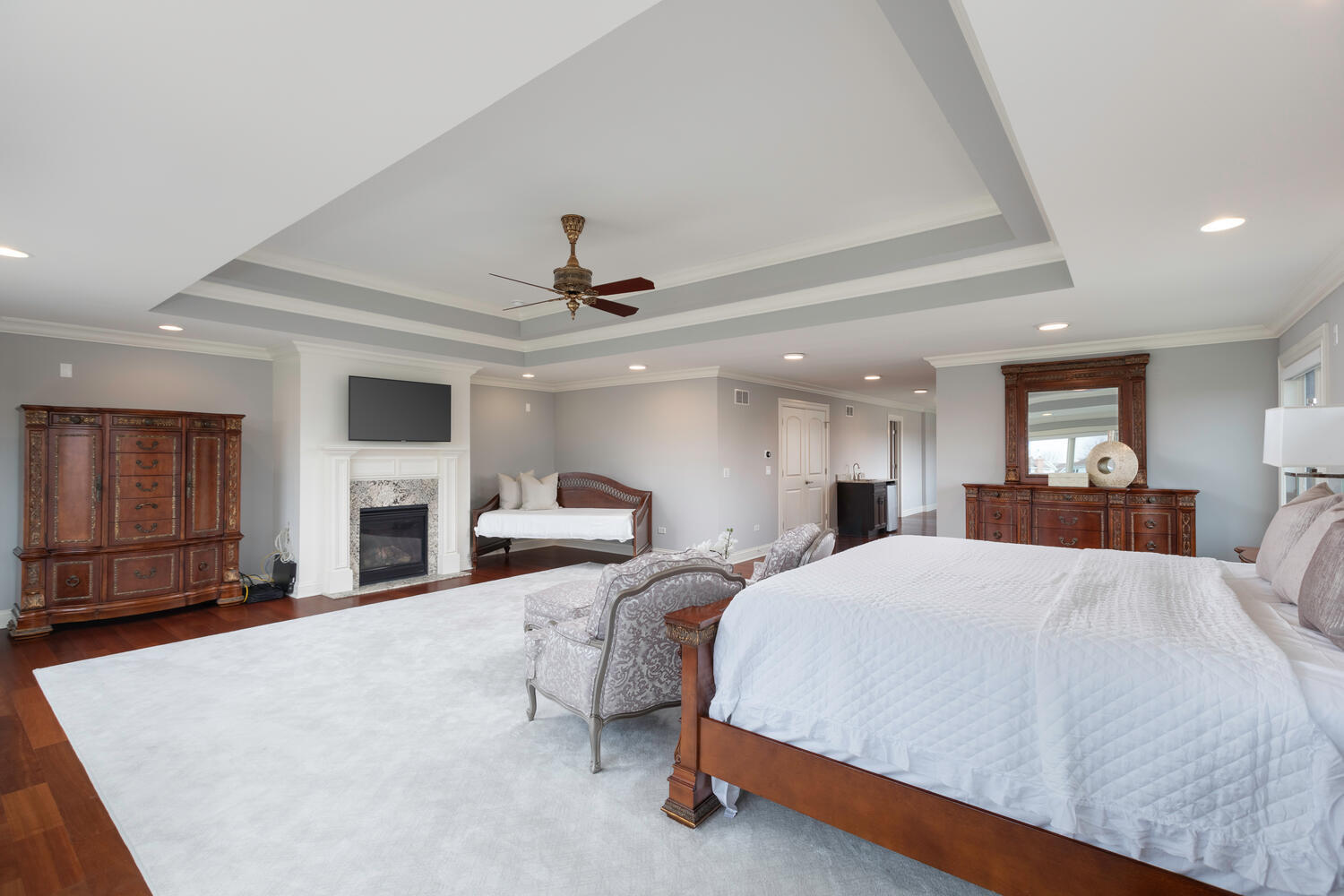 1912 Saddle Farm Lane