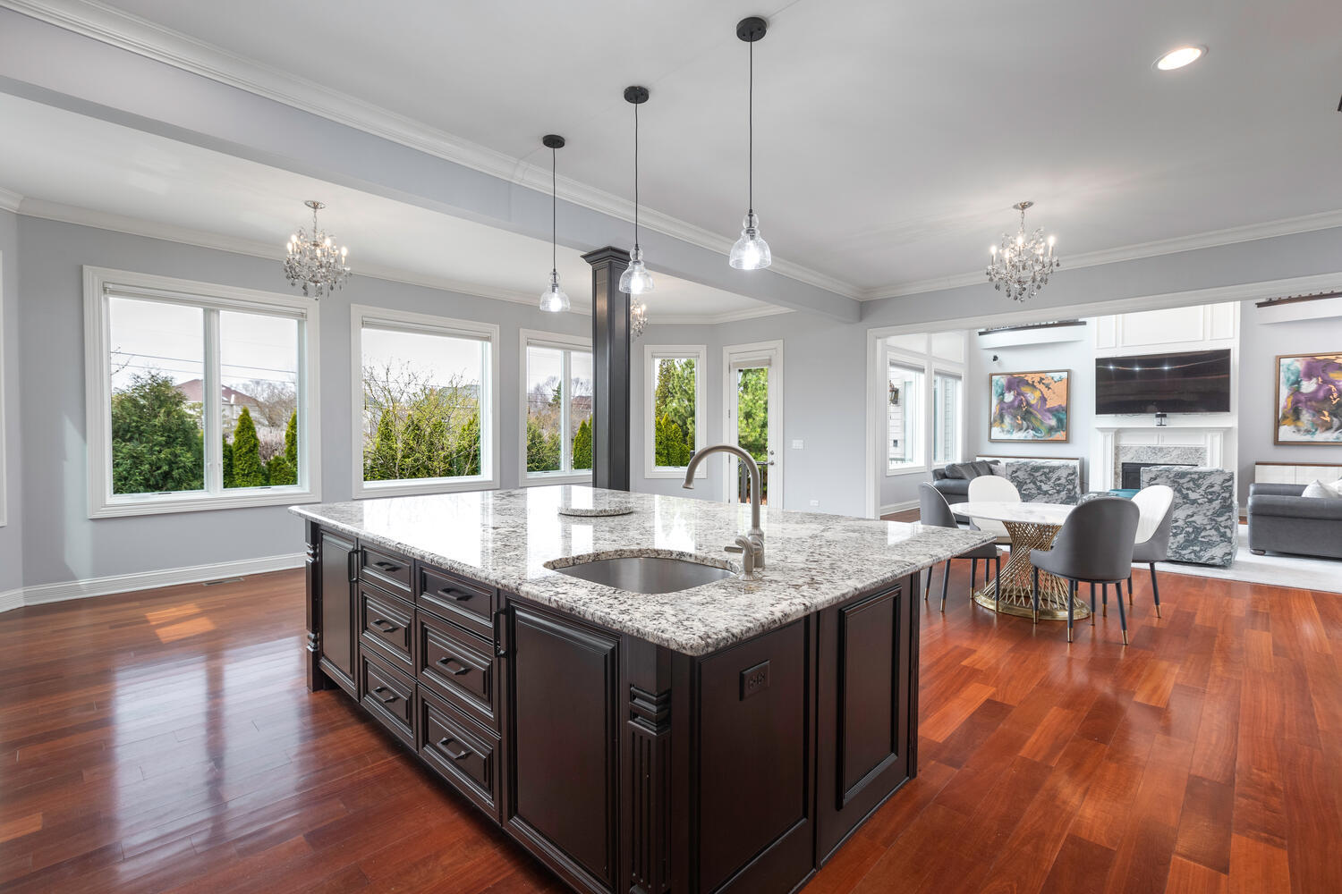 1912 Saddle Farm Lane