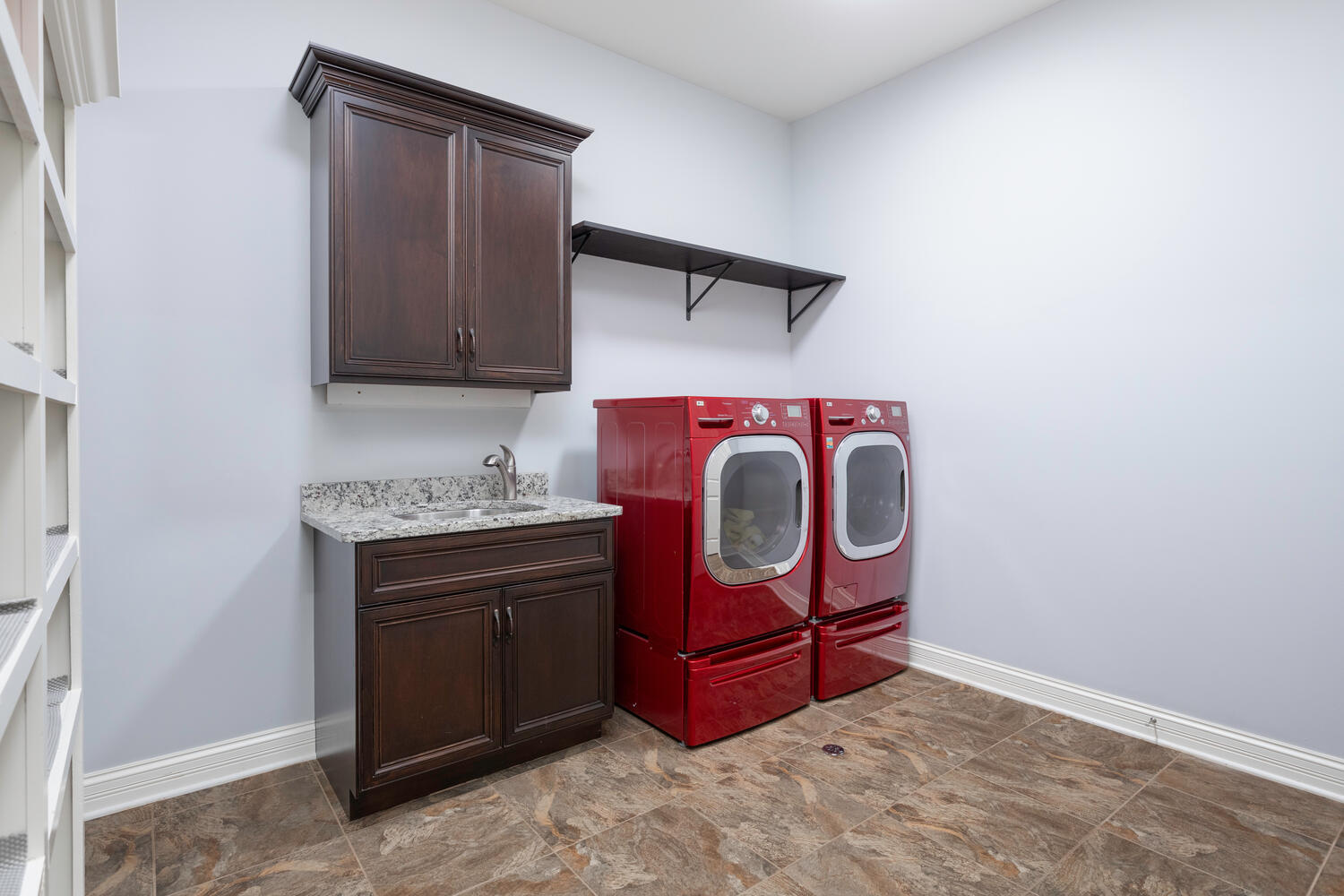 1912 Saddle Farm Lane