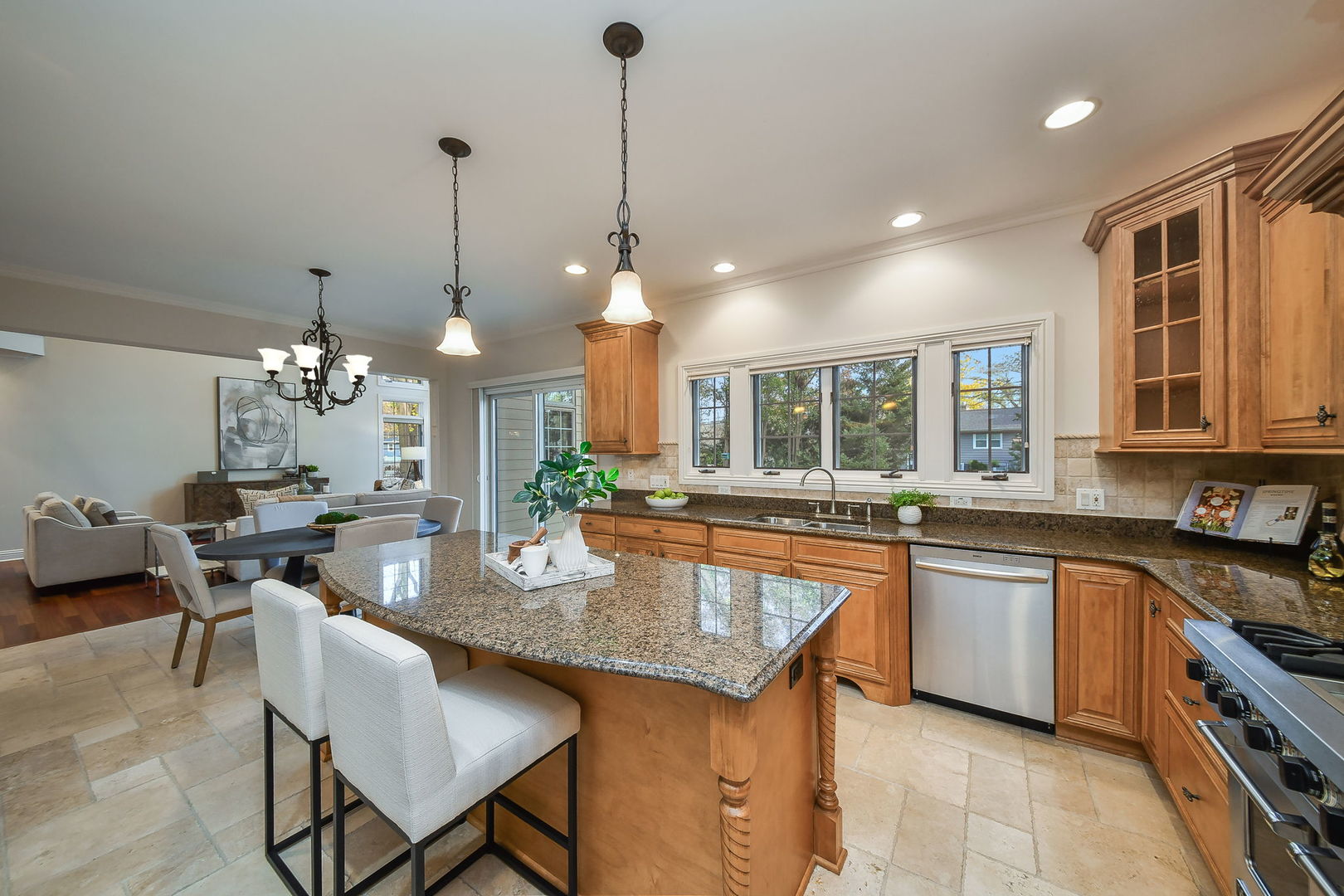 860 Lilac Lane