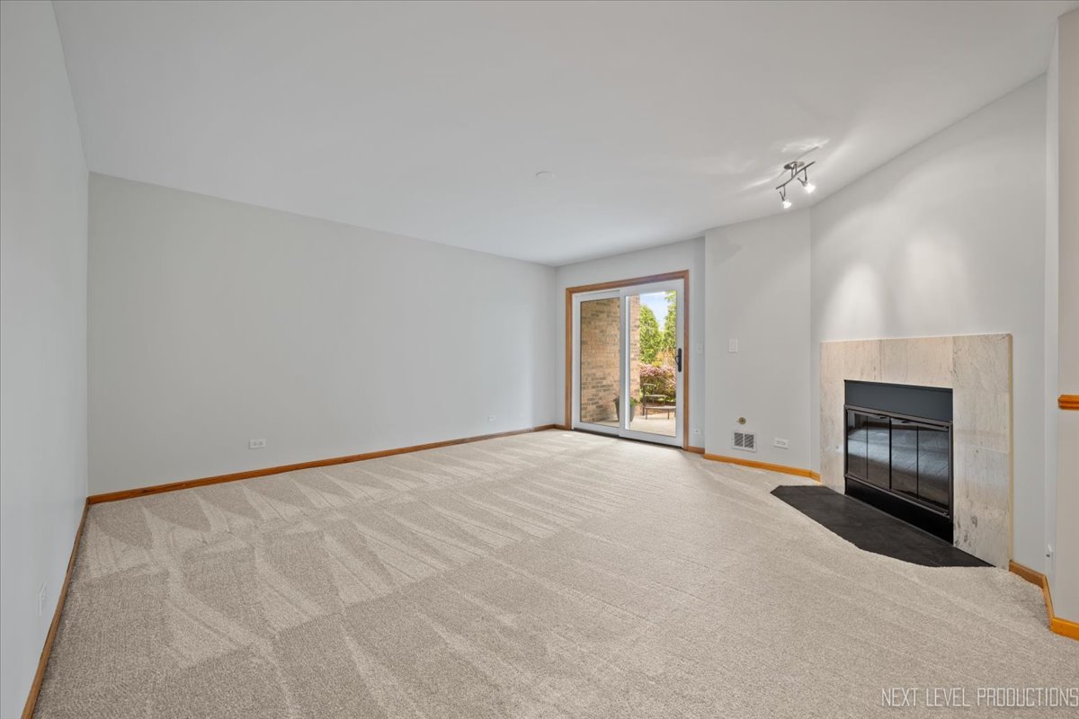 963 West Court Unit: E