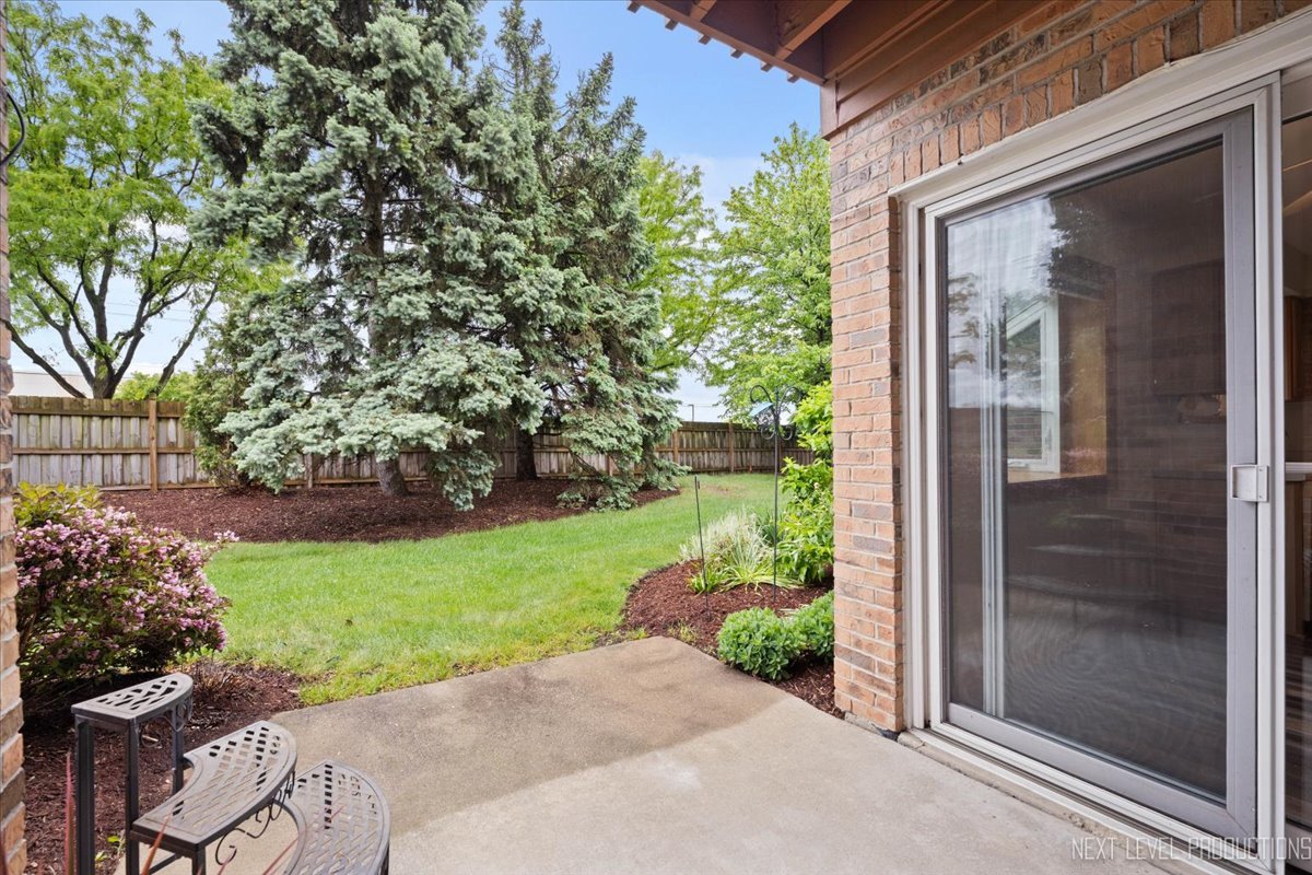 963 West Court Unit: E