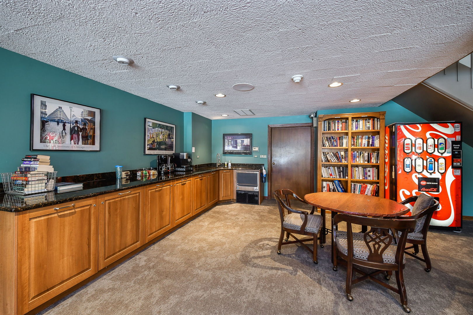 5 Oak Brook Club Drive Unit: N305
