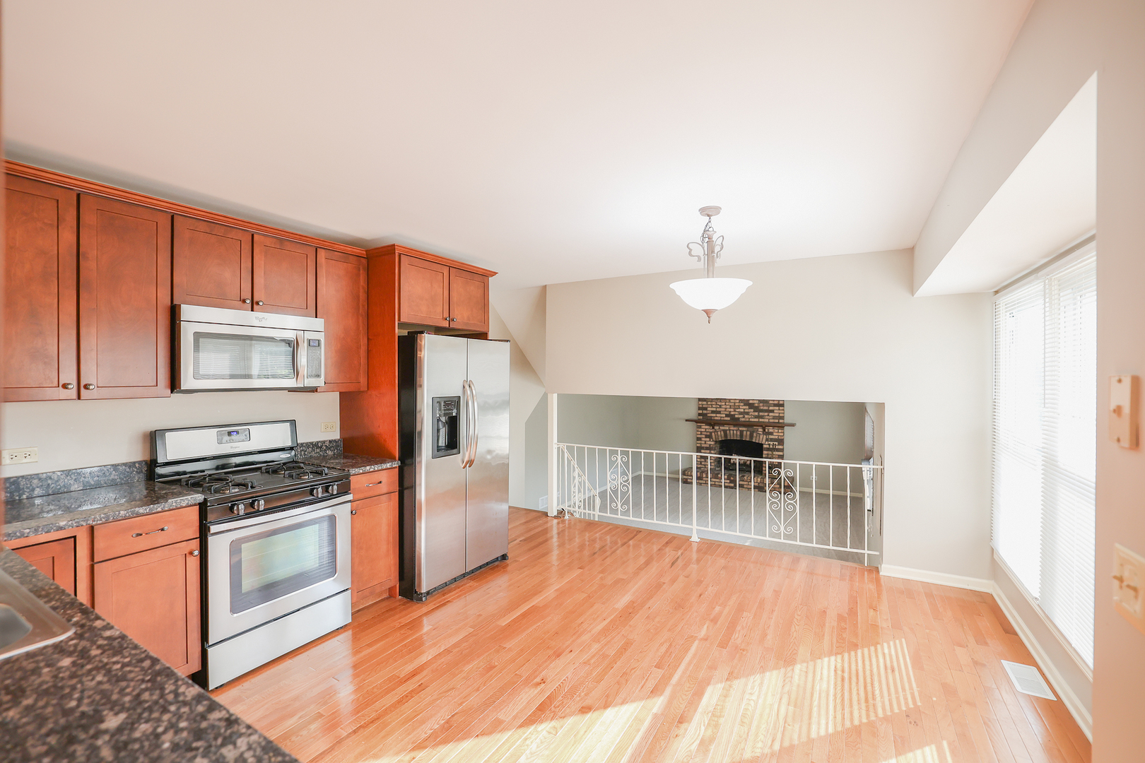 1329 STONEGATE Road