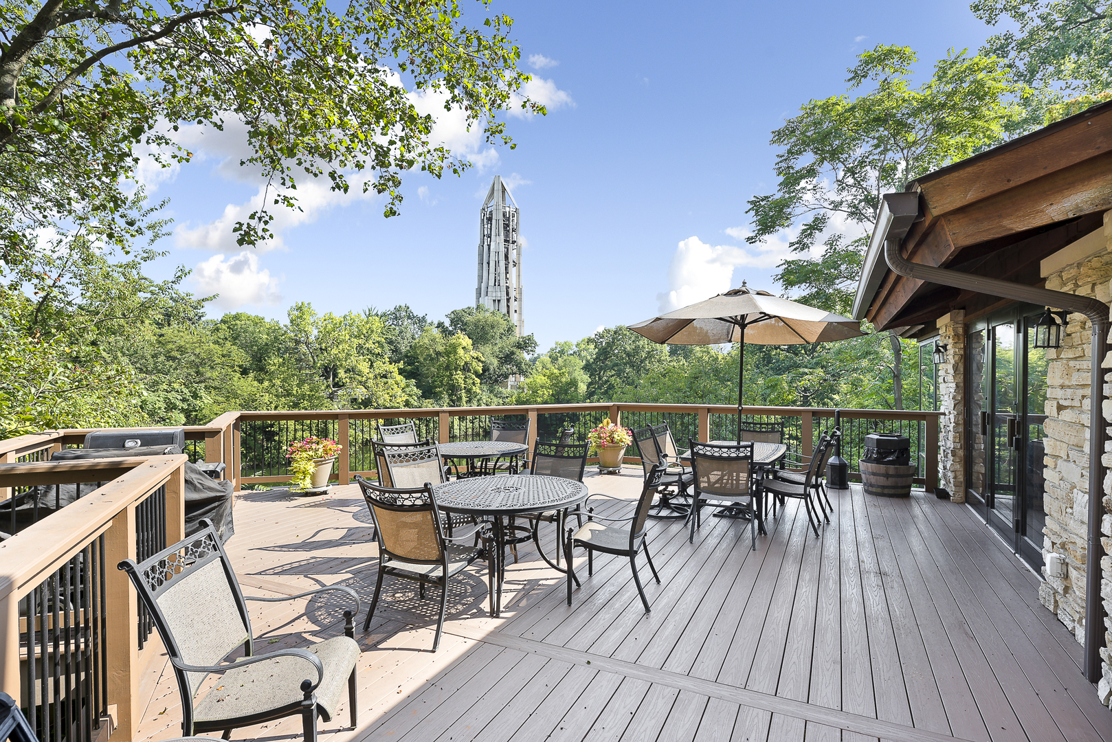 511 Aurora Avenue Unit: 608