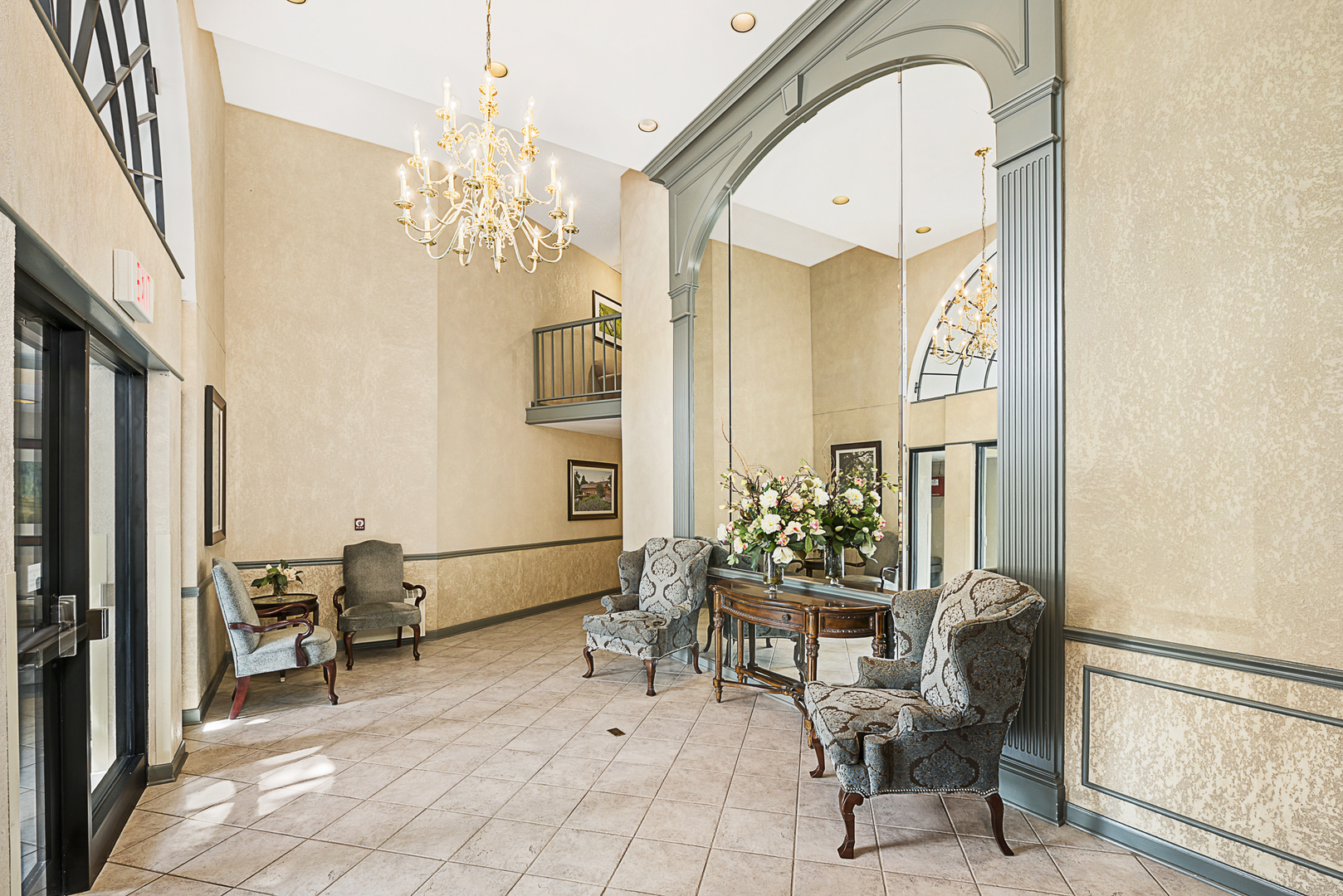 511 Aurora Avenue Unit: 608