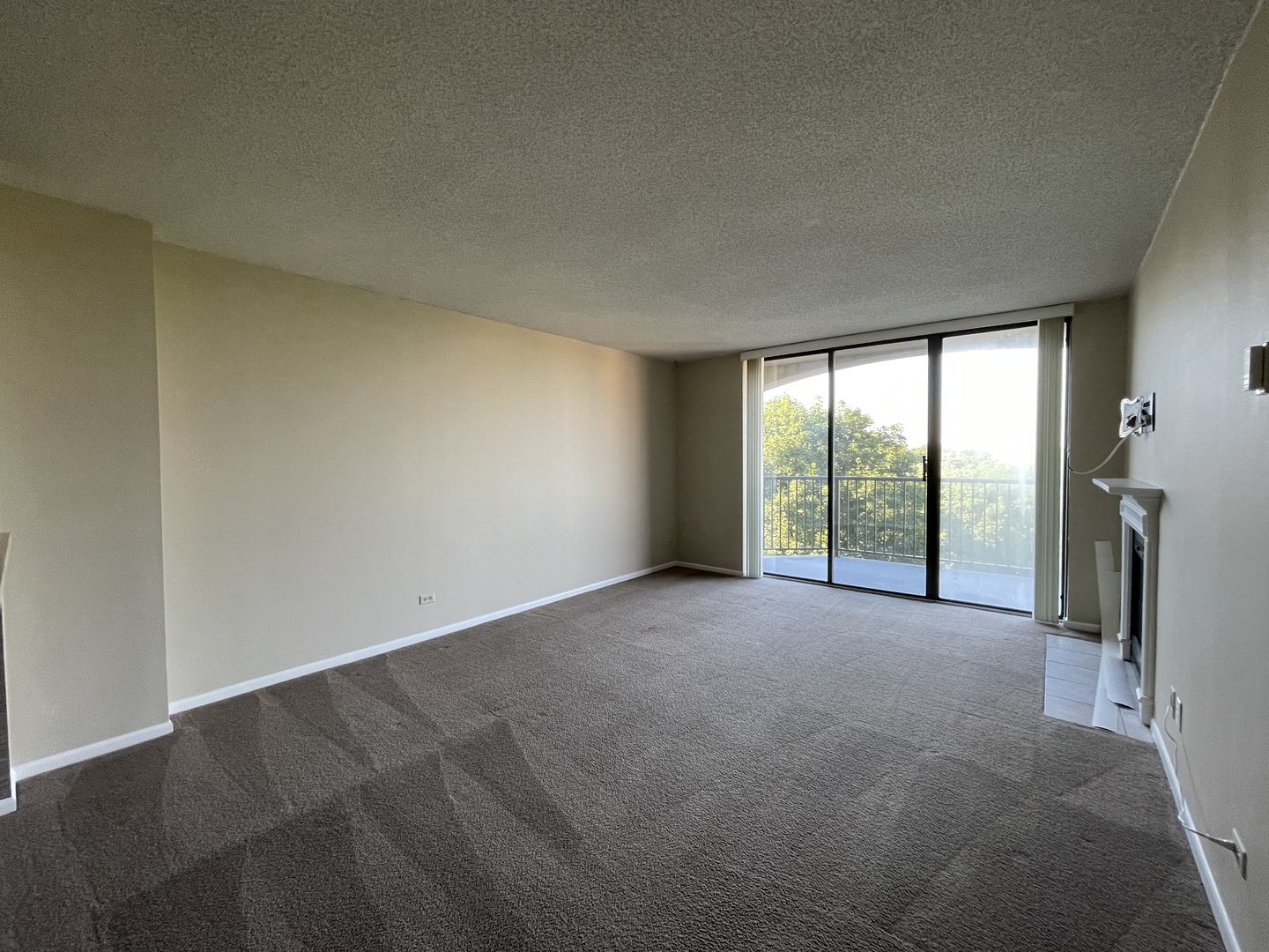 511 Aurora Avenue Unit: 608
