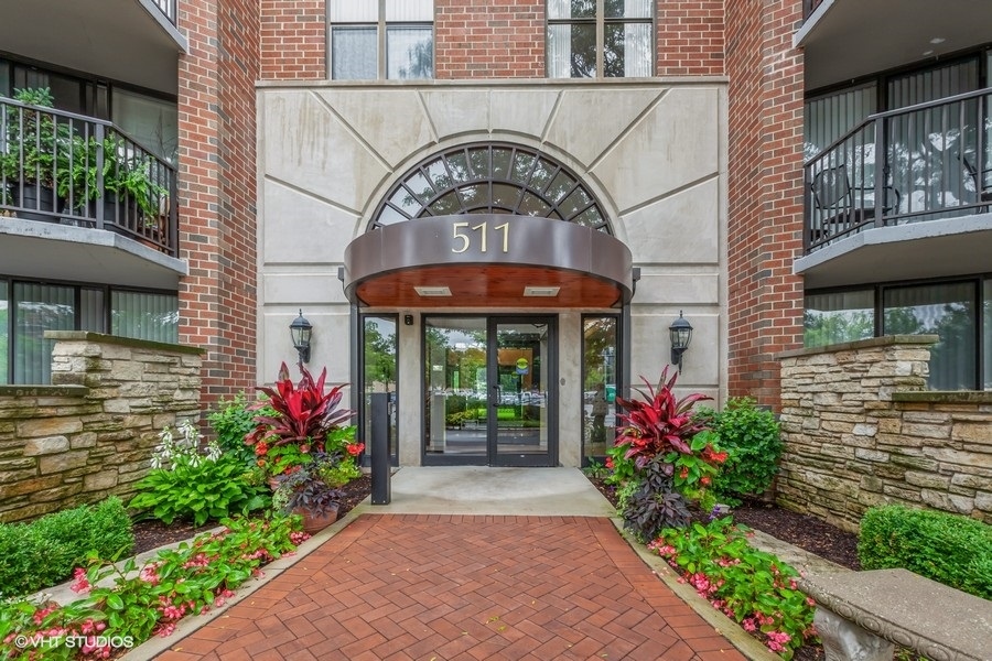 511 Aurora Avenue Unit: 608