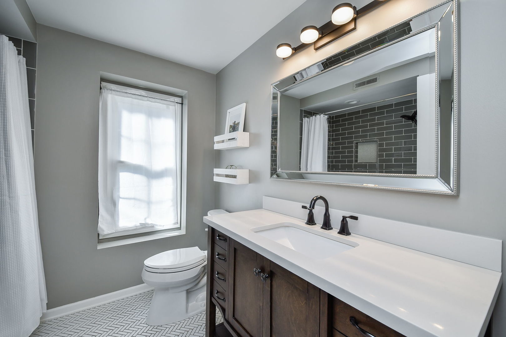 1112 Candlenut Drive