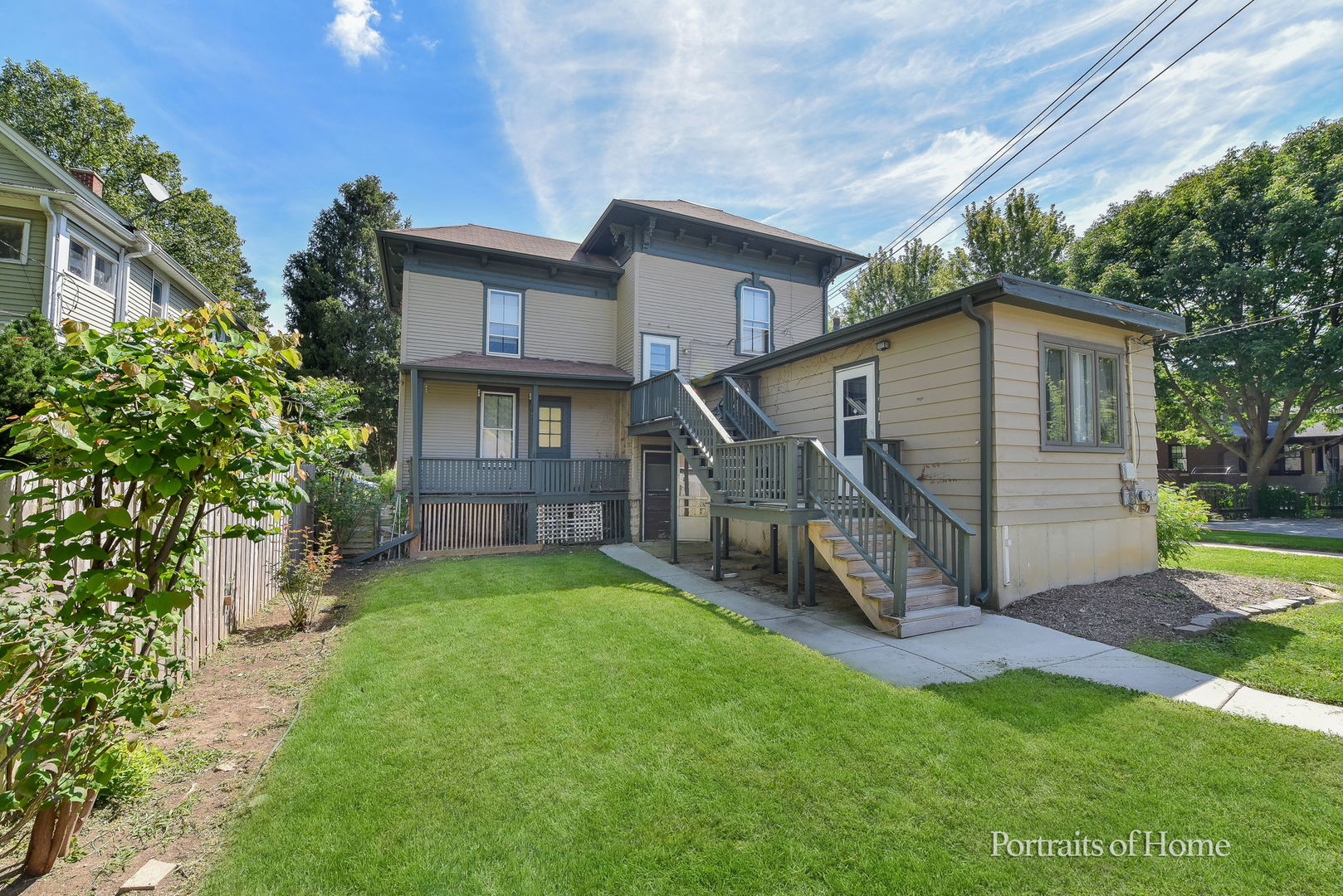 205 N Wright Street