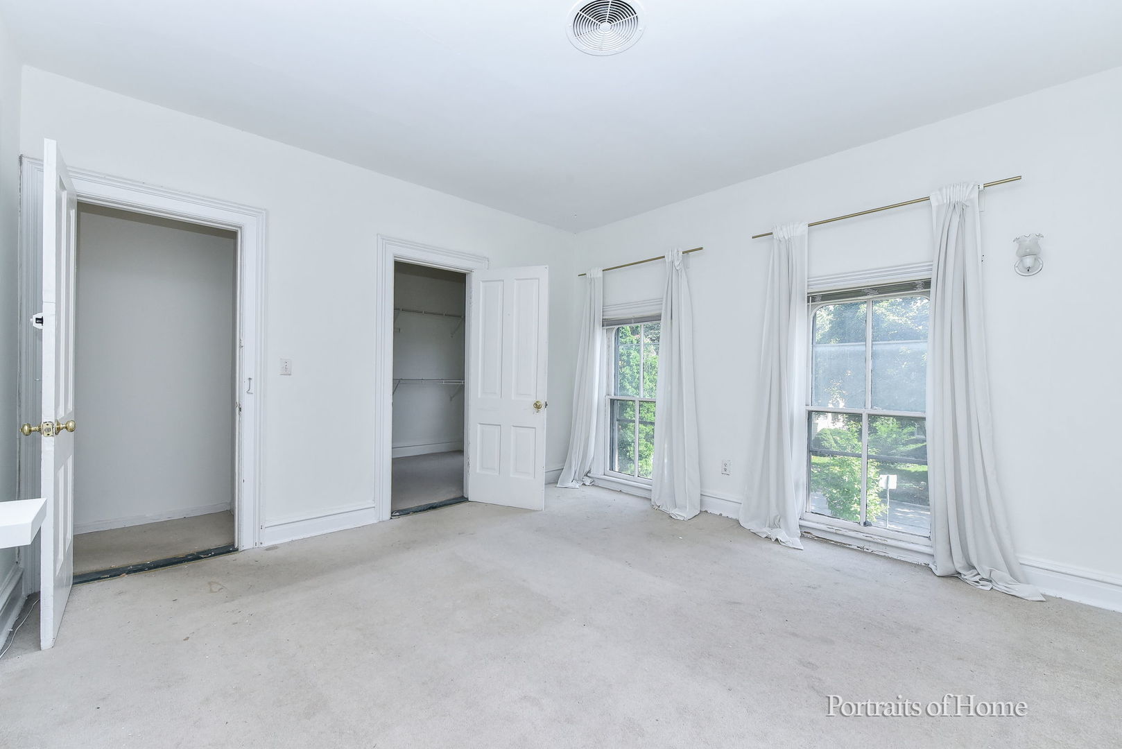 205 N Wright Street