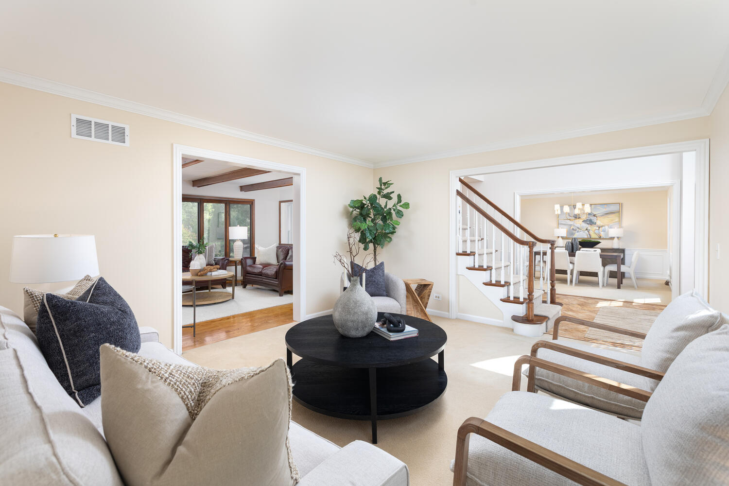 1813 Knapp Court
