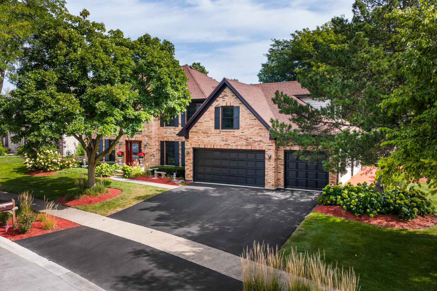 1813 Knapp Court