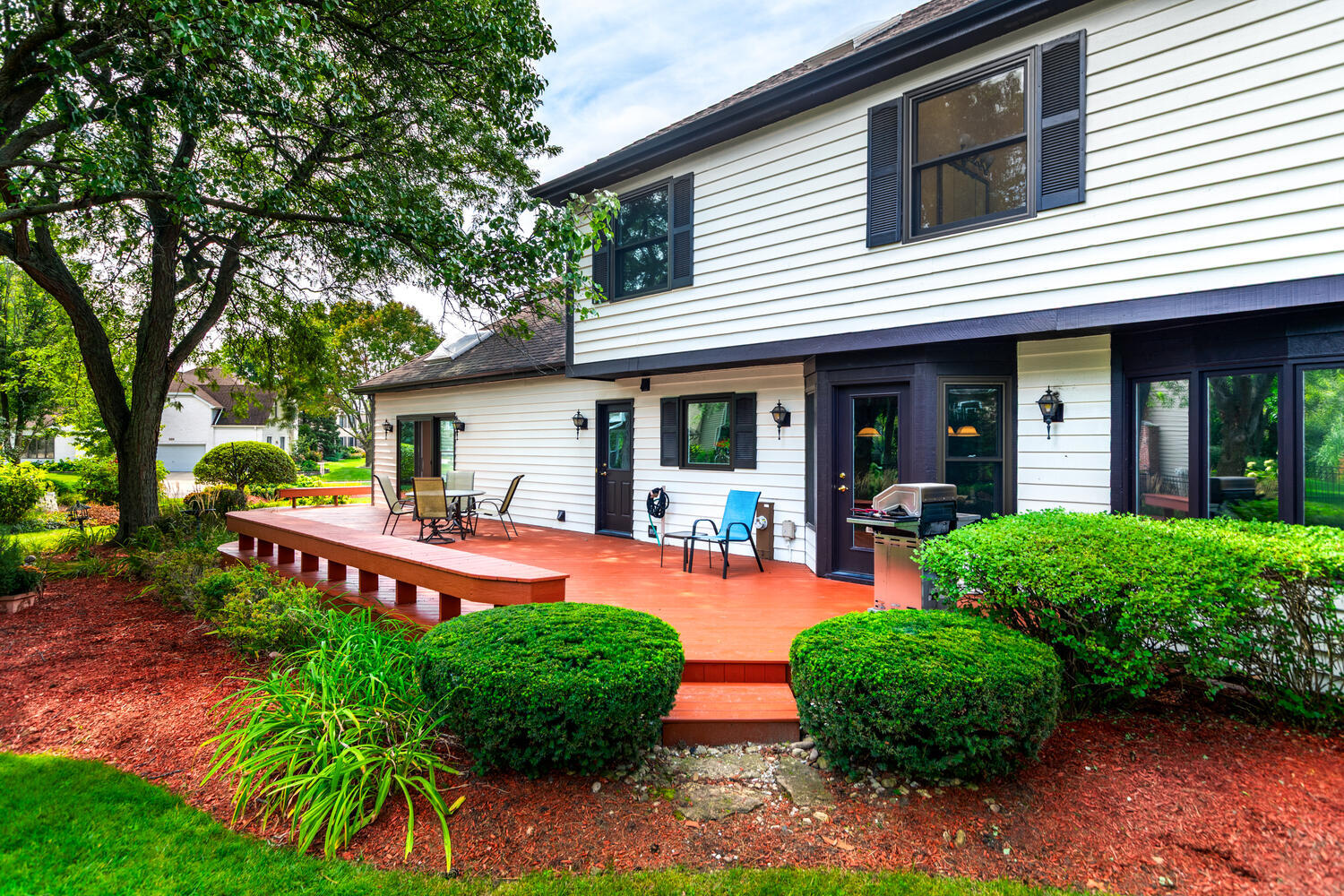 1813 Knapp Court