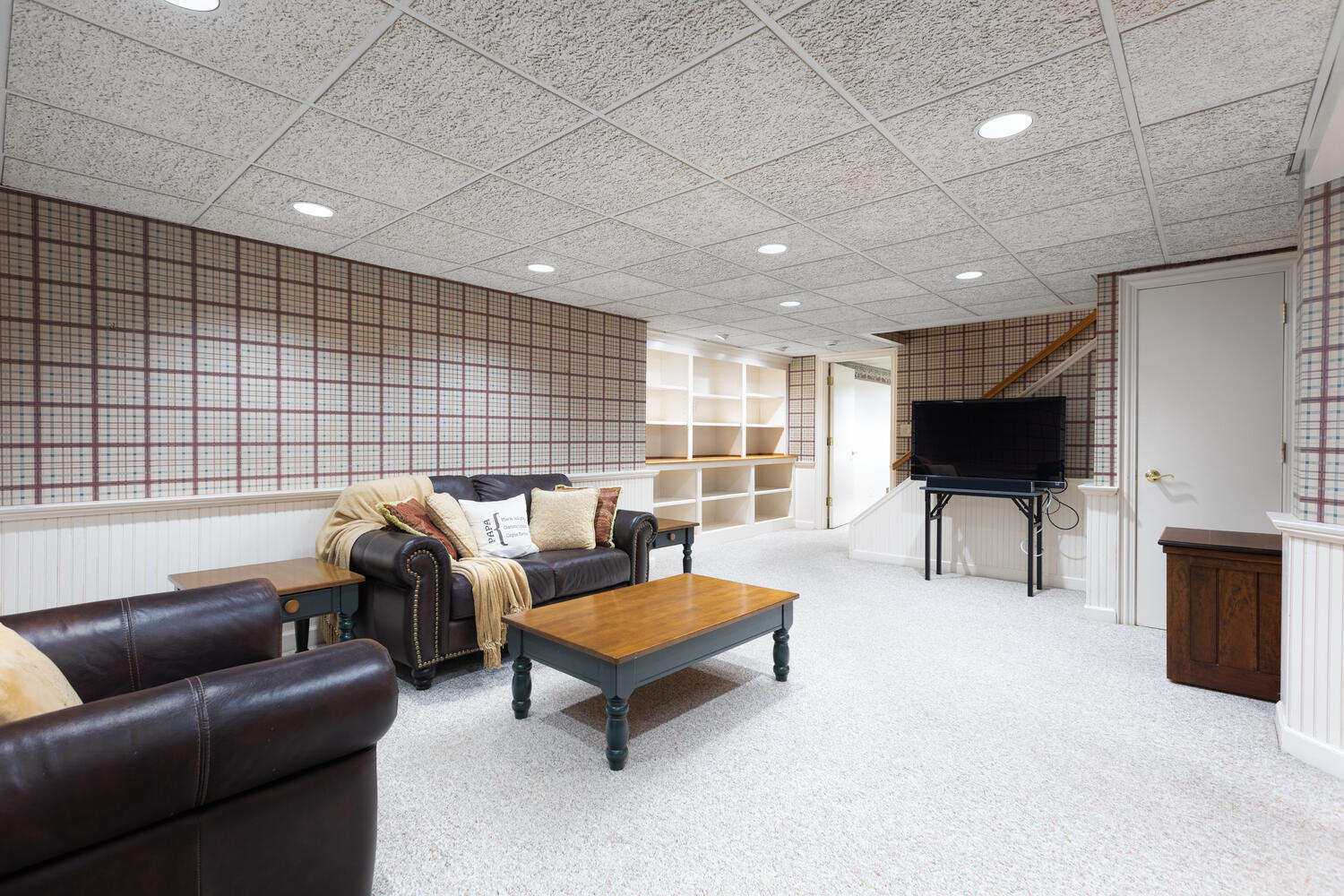 1813 Knapp Court