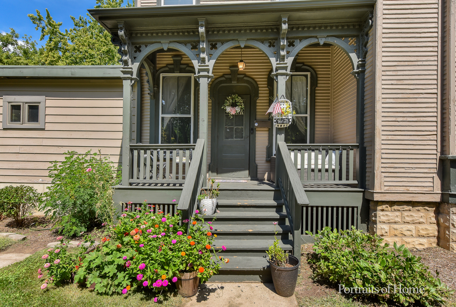 205 N Wright Street
